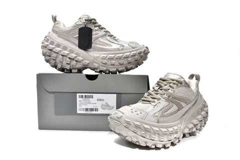 Balenciaga Defender Khaki – photo 12