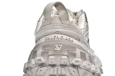 Balenciaga Defender Khaki – photo 4