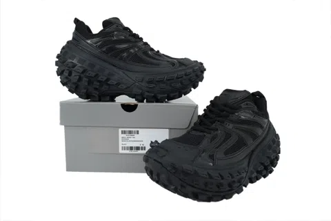 Balenciaga Defender Black – photo 6