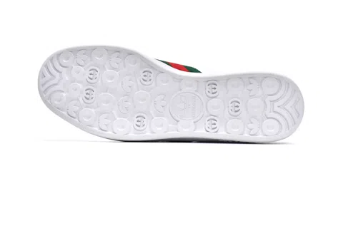 Gucci x adidas Gazelle Bee – photo 8