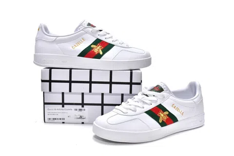 Gucci x adidas Gazelle Bee – photo 12