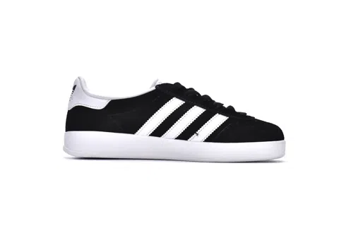 Gucci x adidas Gazelle Black/White – photo 3