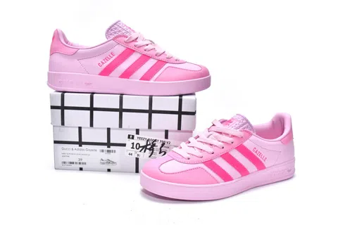 Gucci x adidas Gazelle Pink – photo 12