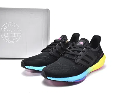 adidas Ultraboost 22 Black/Yellow – photo 11