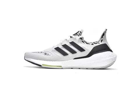 adidas Ultraboost 22 White/Black Graffiti