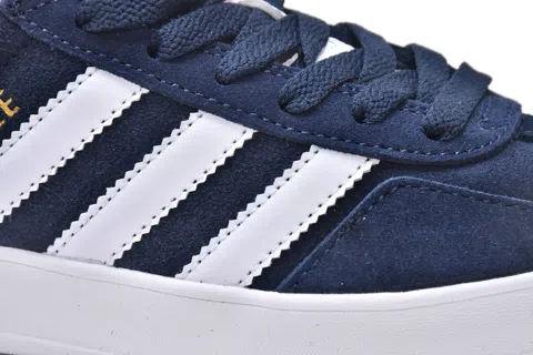 Gucci x adidas Gazelle Navy – photo 9