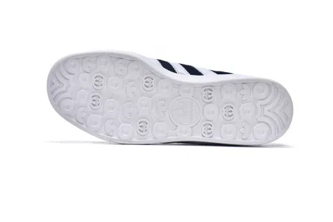 Gucci x adidas Gazelle Navy – photo 6