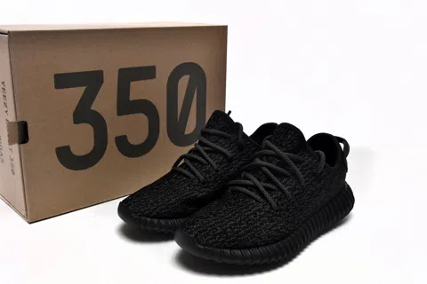 Yeezy Boost 350 Black – photo 11