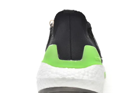 adidas Ultraboost 22 Black/White/Green – photo 3
