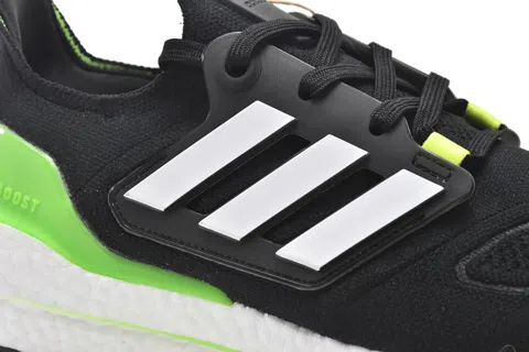 adidas Ultraboost 22 Black/White/Green – photo 7