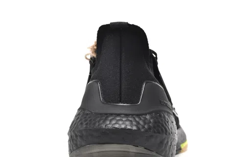 adidas Ultraboost 22 Black/Yellow – photo 4