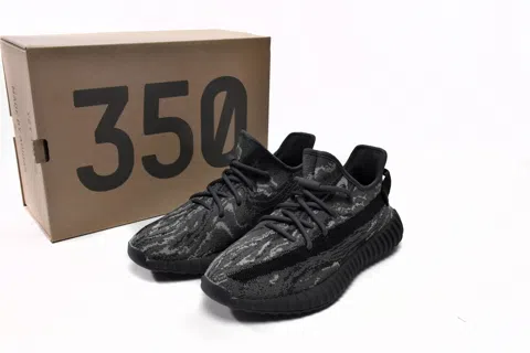 Yeezy Boost 350 V2 Dark Salt – photo 11