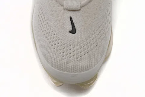 Nike Air Max Scorpion Cream – photo 10