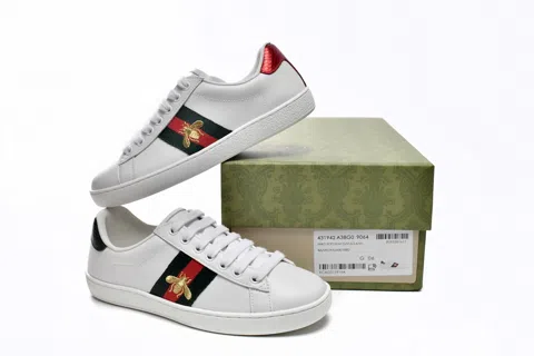 Gucci x adidas Gazelle Bee – photo 9