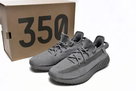 Yeezy Boost 350 V2 Grey – photo 7