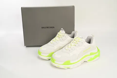 Balenciaga Triple S Glow White – photo 9