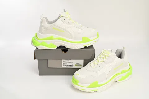 Balenciaga Triple S Glow White – photo 10