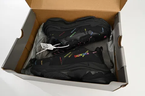 Balenciaga Triple S Multicolor – photo 11