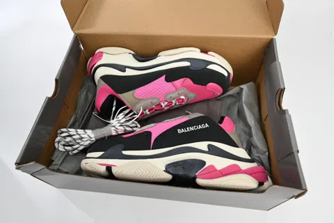 Balenciaga Triple S Plum – photo 11