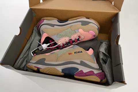 Balenciaga Triple S Grey/Pink – photo 11