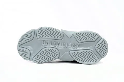 Balenciaga Triple S Cream – photo 5