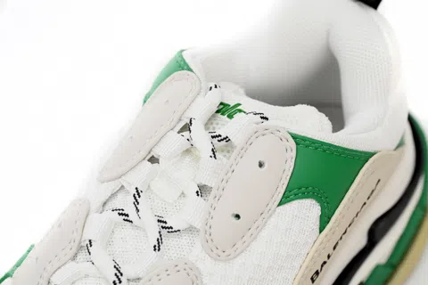 Balenciaga Triple S Black/White/Green – photo 7