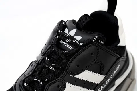 Balenciaga Triple S Black/White – photo 7