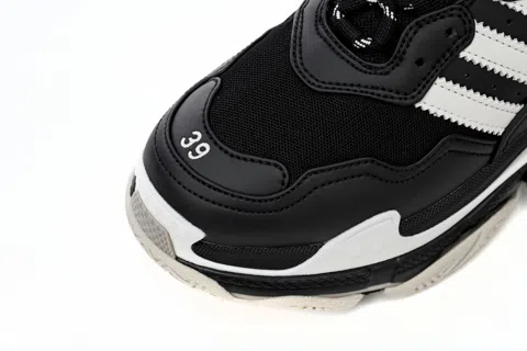 Balenciaga Triple S Black/White – photo 8