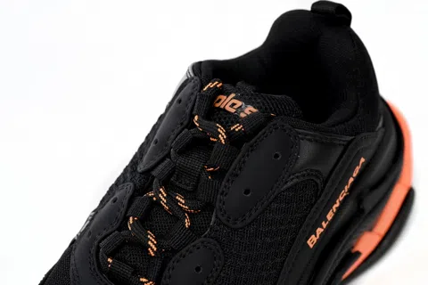 Balenciaga Triple S Black/Orange – photo 7