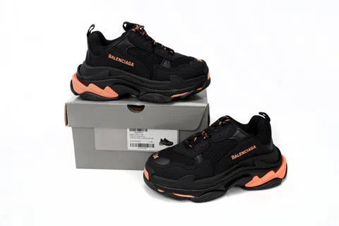Balenciaga Triple S Black/Orange – photo 10