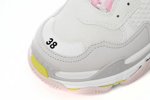 Balenciaga Triple S Light Pink – photo 7