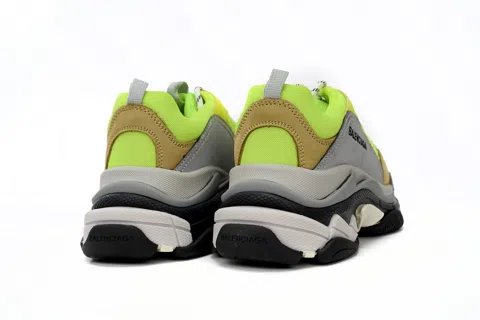 Balenciaga Triple S Neon Yellow – photo 4
