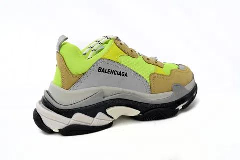 Balenciaga Triple S Neon Yellow – photo 3