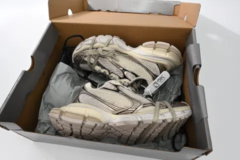 Balenciaga 3XL Cream/Gold – photo 11