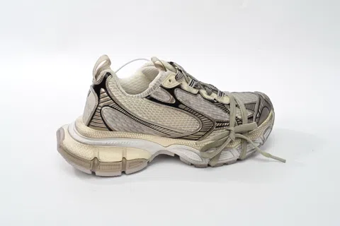 Balenciaga 3XL Cream/Gold – photo 3