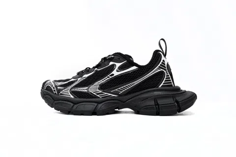 Balenciaga 3XL Black/White