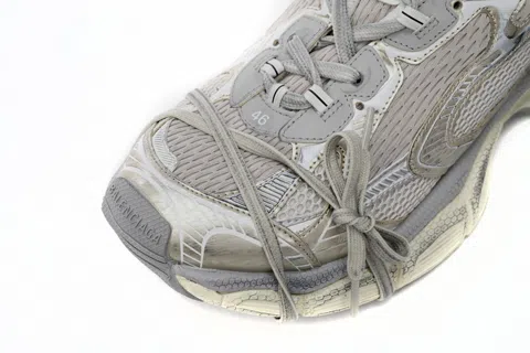 Balenciaga 3XL Champagne – photo 7