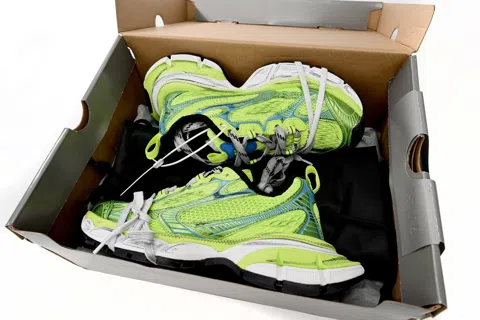 Balenciaga 3XL Neon Green – photo 11