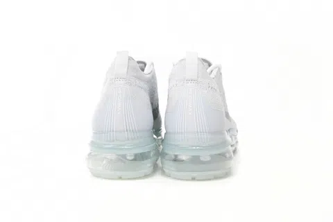 Nike Air VaporMax Triple White – photo 4