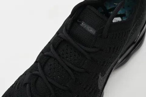 Nike Air VaporMax Triple Black – photo 9