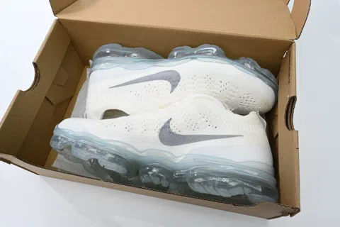 Nike Air VaporMax Grey/White – photo 11