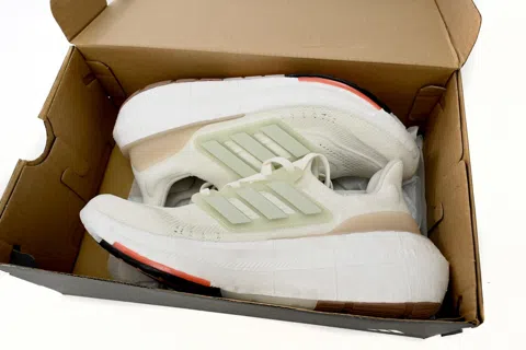 adidas Ultraboost Light White/Pink – photo 11