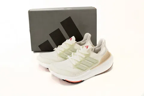adidas Ultraboost Light White/Pink – photo 9