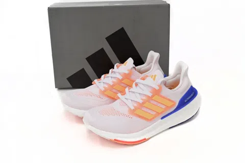 adidas Ultraboost Light White/Blue – photo 9