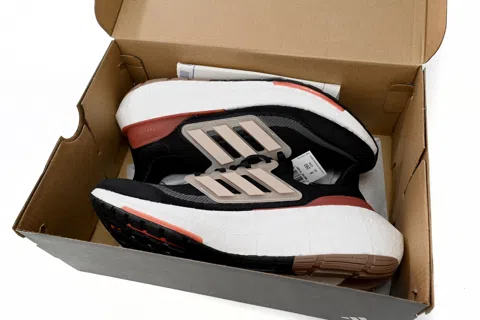 adidas Ultraboost Light Black/Burgundy – photo 11