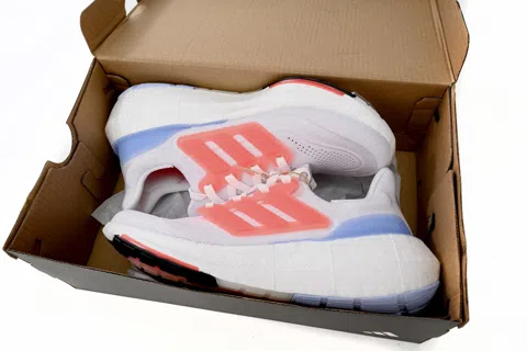 adidas Ultraboost Light Orange/Red/White – photo 11