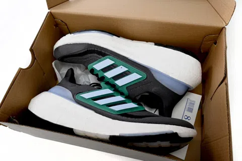 adidas Ultraboost Light Green/White – photo 11