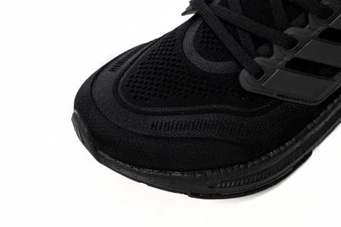 adidas Ultraboost Light Triple Black – photo 8