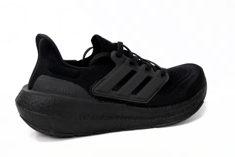 adidas Ultraboost Light Triple Black – photo 3