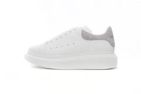 Alexander McQueen Oversized Sneaker Grey